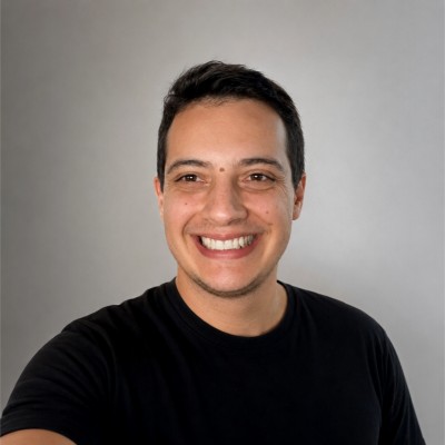 Lucas Carvalho, software engineer and researcher